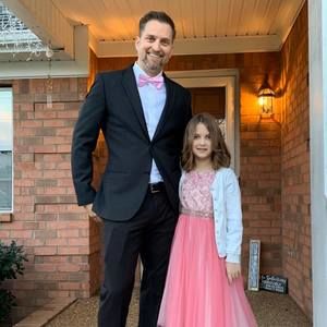 Meet your Posher, Lee